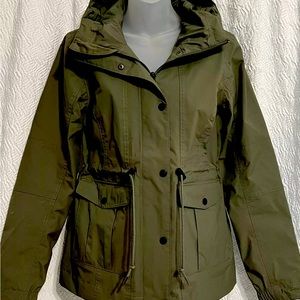 The North Face Zoomie Hooded Taupe Green Women’s Weatherproof Rain Jacket Sz SM
